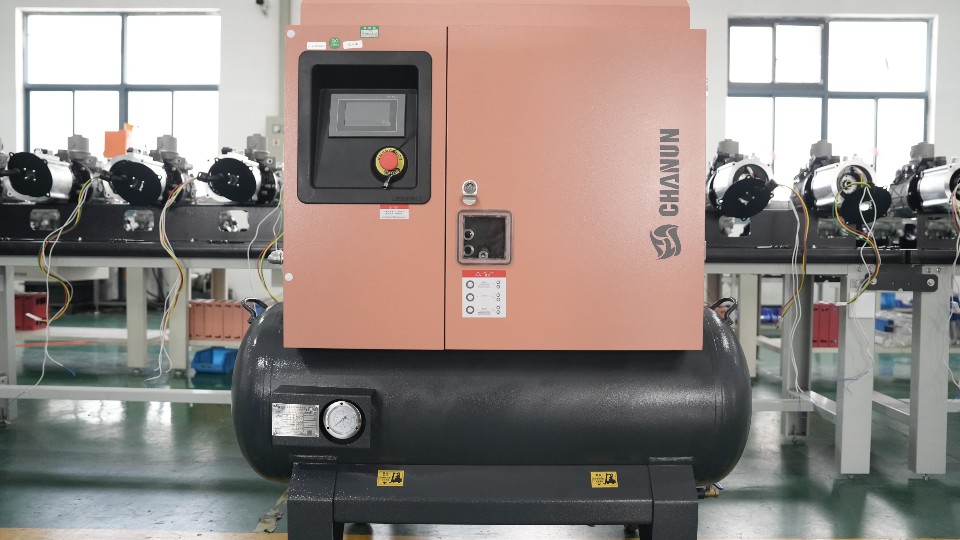 苏州晨恩斯可络空压机官网告诉你：小型空压机不止是“小”，是“精”！
